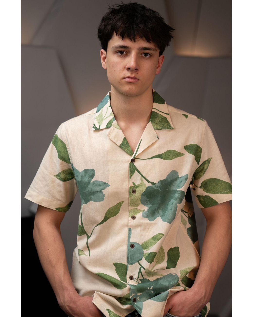 Stovaria Green Camp Collar Half Sleeve Pure Cotton Shirt With Abstract Print for men