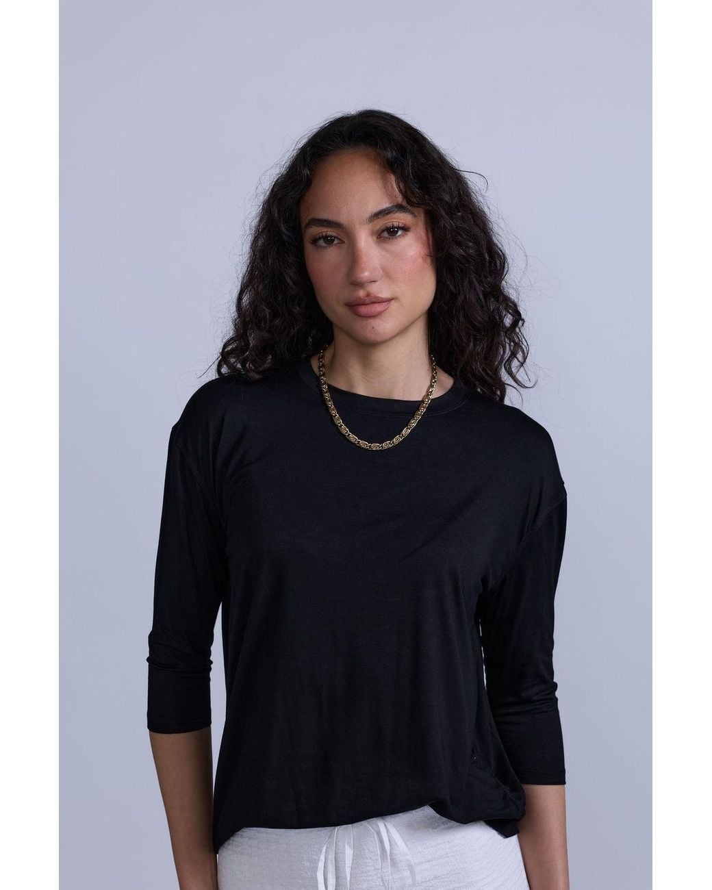 Rave on Trend Black Everyday Tee