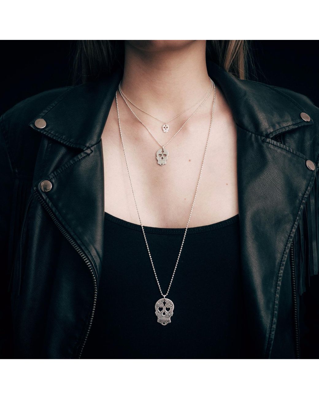 CarterGore Metallic Silver Sugar Skull With Heart Eyes Pendant Necklace Medium