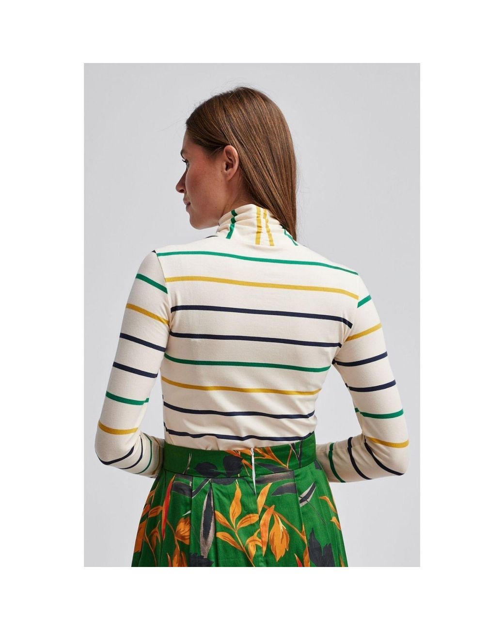 Marianna Déri White Striped Shirt With Twisted Collar