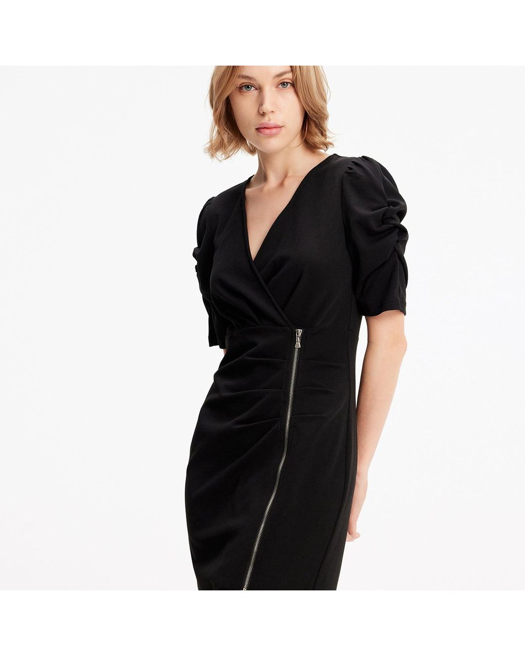 Smart and Joy Black Jersey Dress With Zip Side