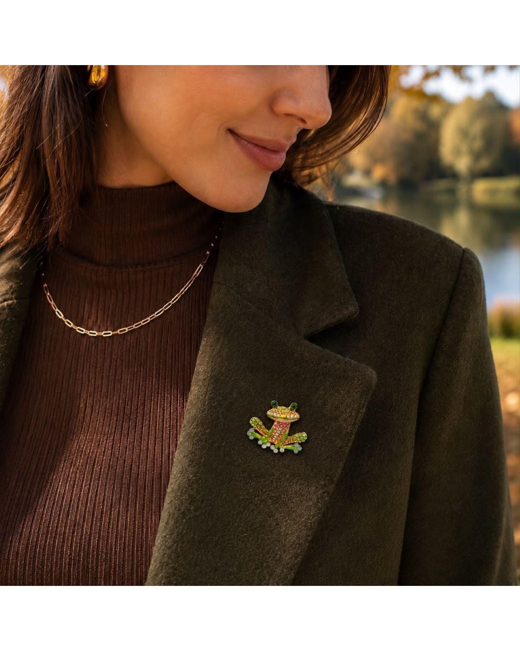 By Ozge Green Mystic Leap Multicolour Zirconia And Plated Frog Brooch