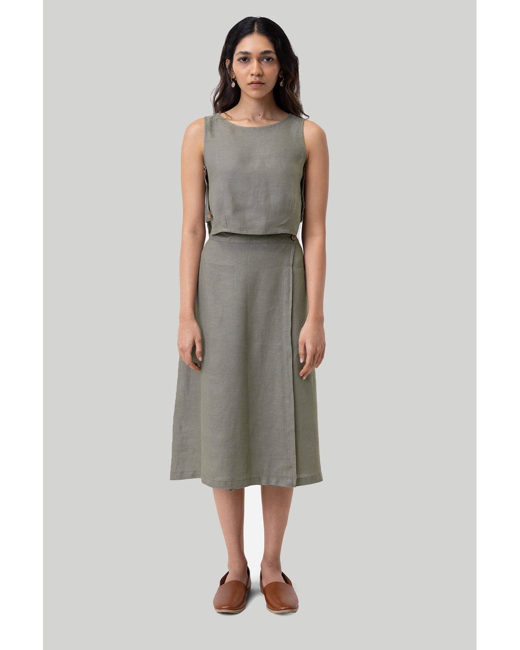REISTOR Gray Dark Boxy Crop Hemp Top