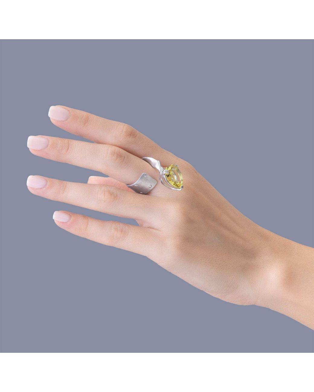 German Kabirski Metallic Aruna Open Ring With Heart Shaped Natural Lemon Quartz