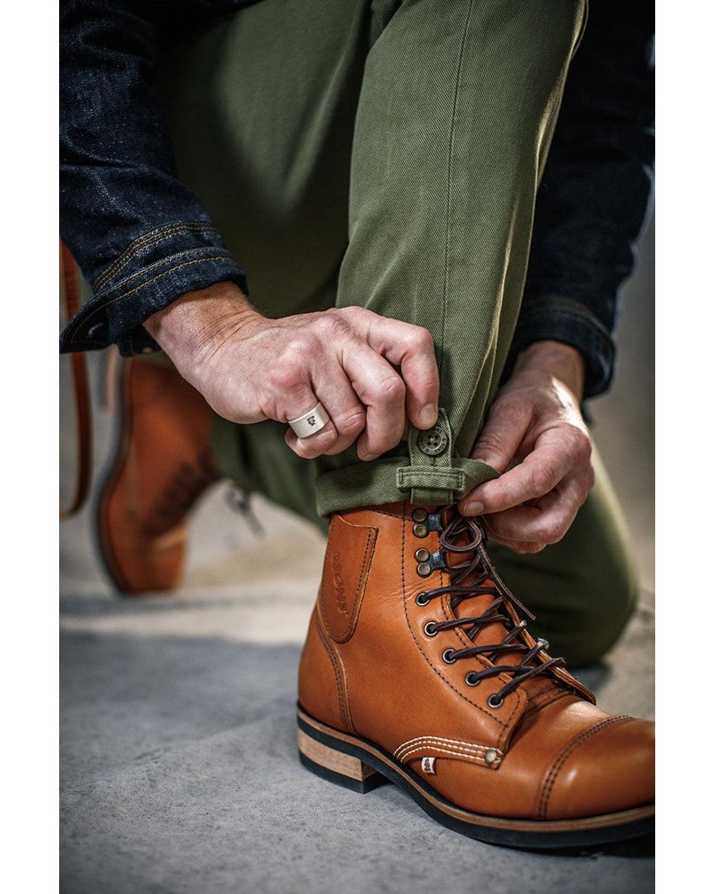 &SONS Trading Co Green Virgil Chino Army for men