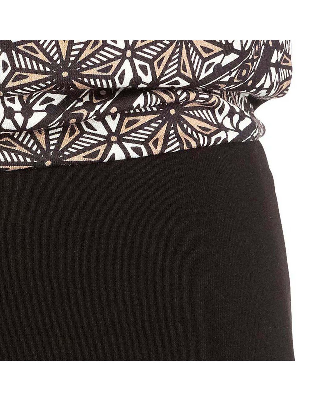 Conquista Black Short Sleeve Top