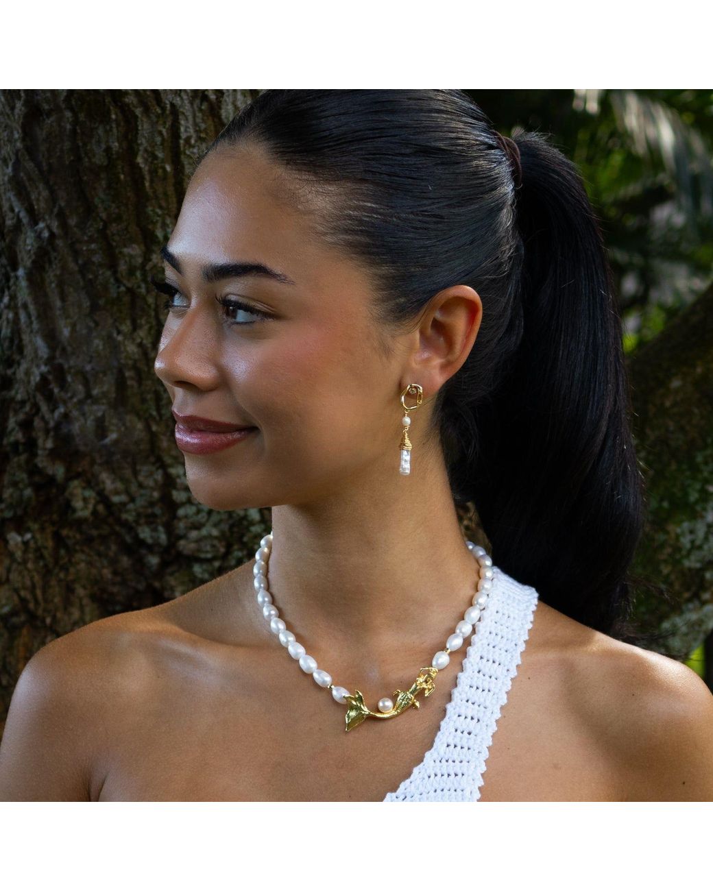 Ebru Jewelry Metallic Sea Goddess Pearl Mermaid Necklace