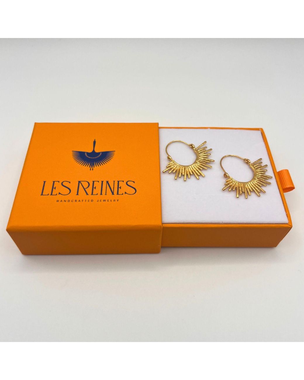 Les Reines Metallic Auric Whisper