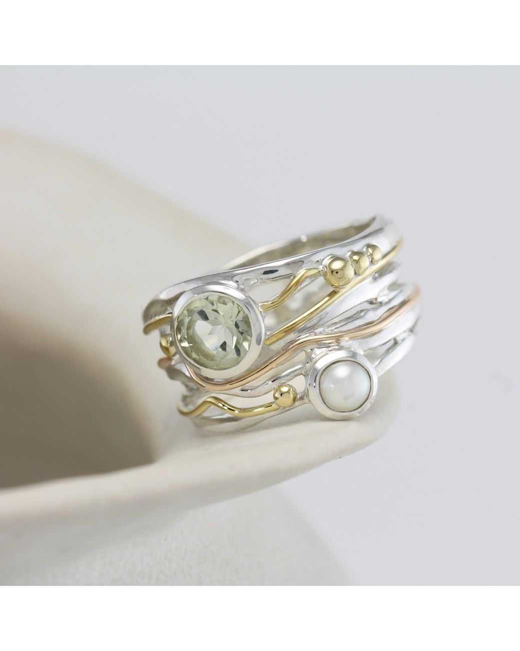 Isla Silver White Pearl & Amethyst Ring
