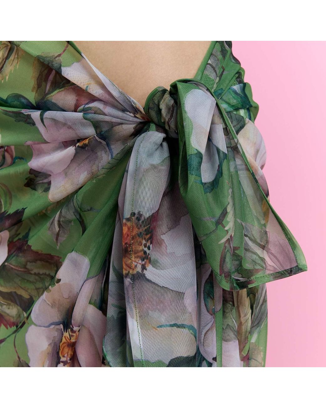 Nur Karaata Green Sheer Escape Pareo