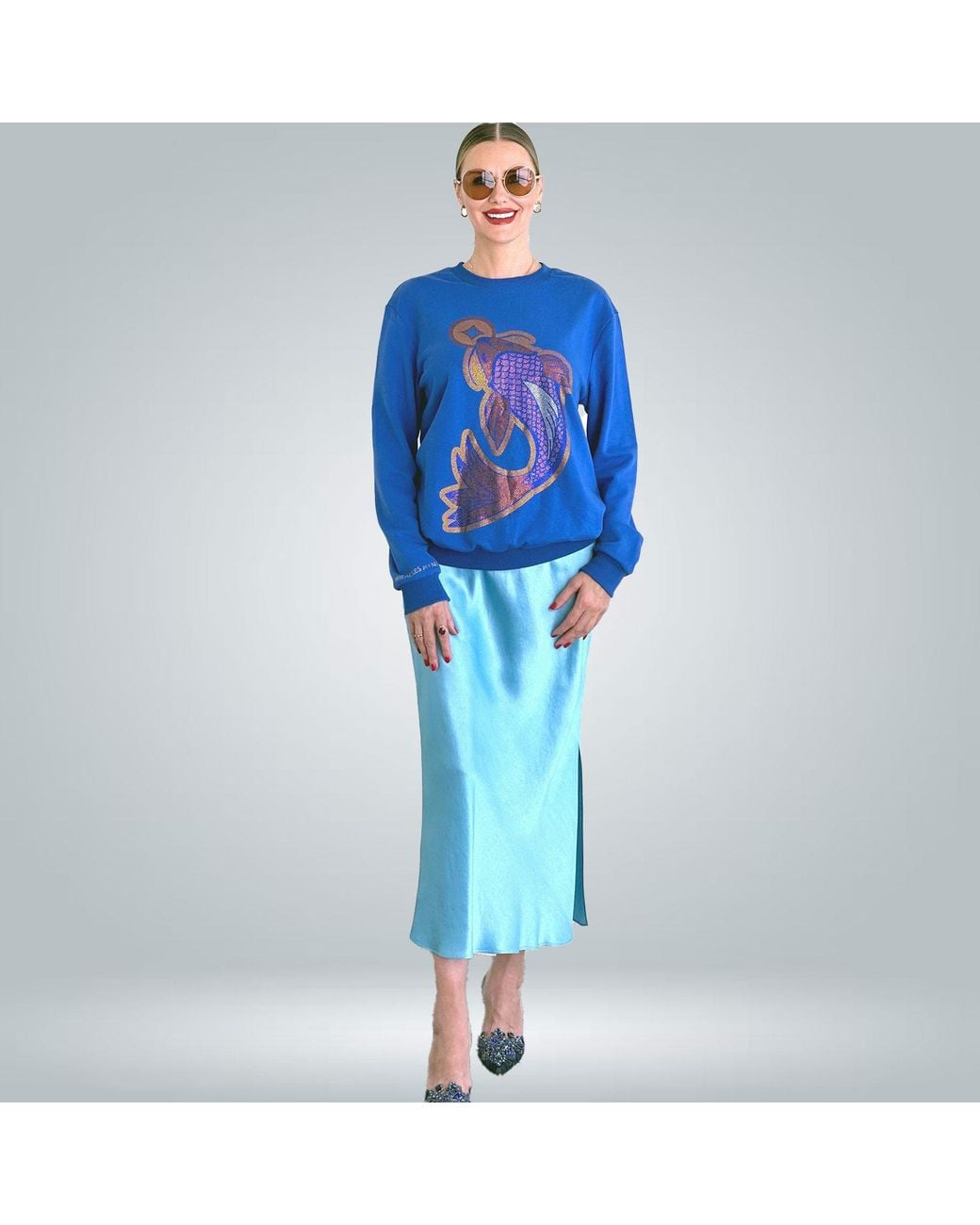Miracles Manifester Blue Koi Fish Lucky Feng Shui Rhinestoned Sweatshirt