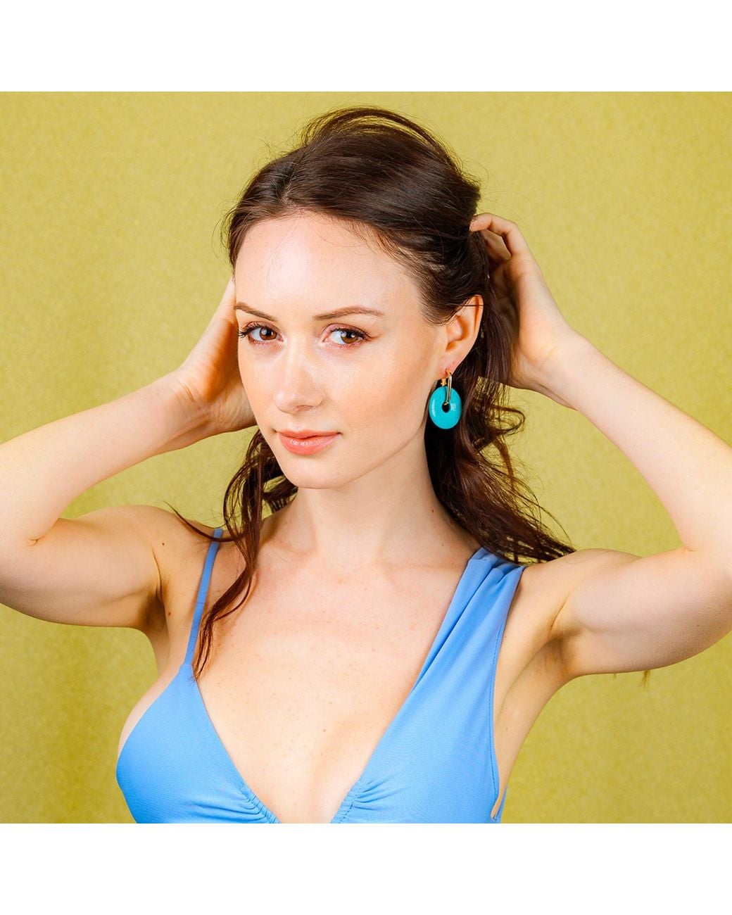 Farra Blue Round Turquoise Simple Clip On Earrings