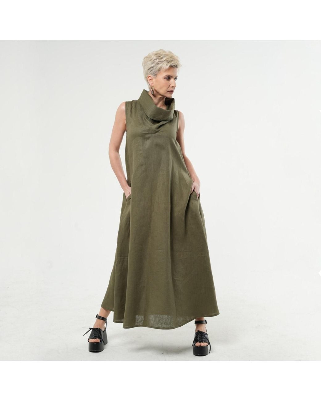 Metamorph Green Large Collar Linen Maxi Dress