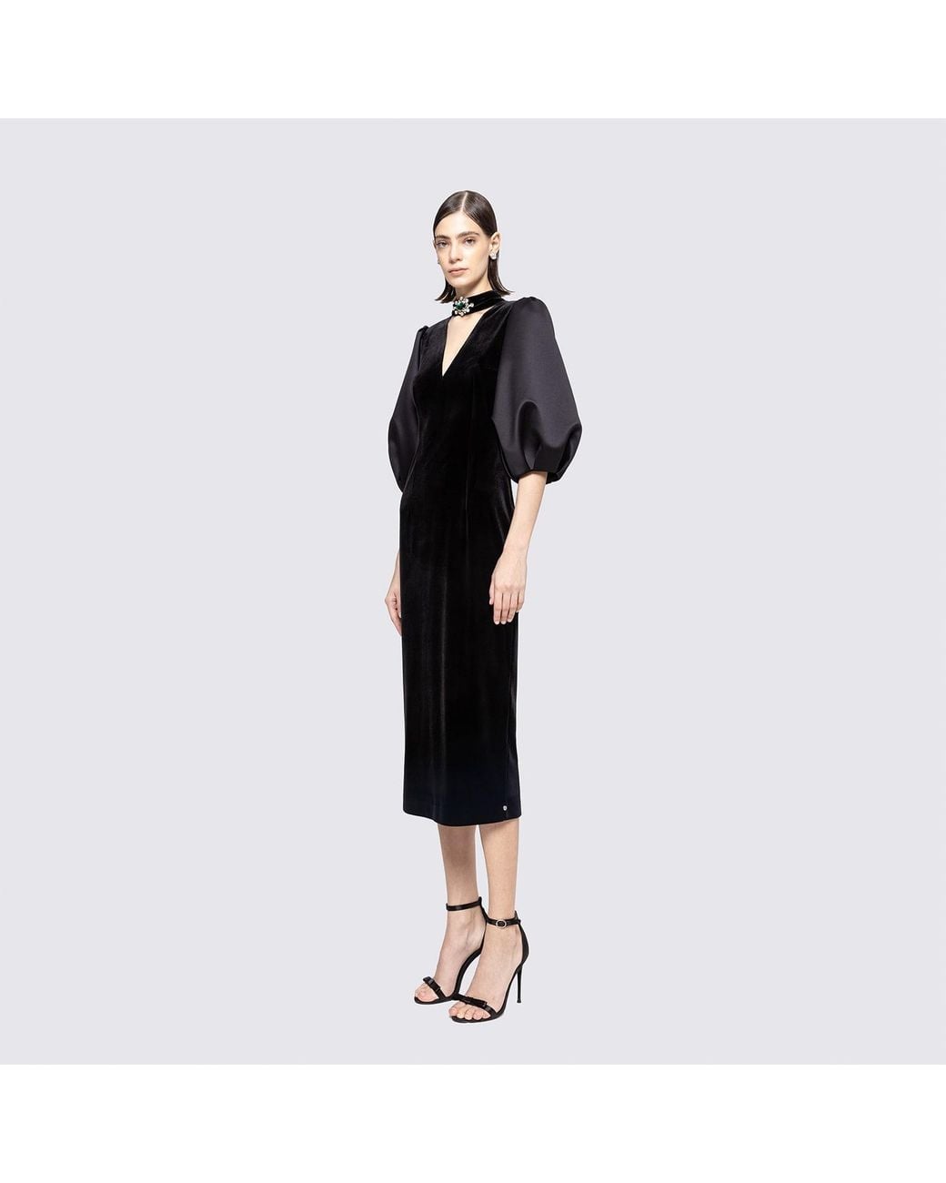 Nissa Black Puff Sleeves Velvet Midi Dress