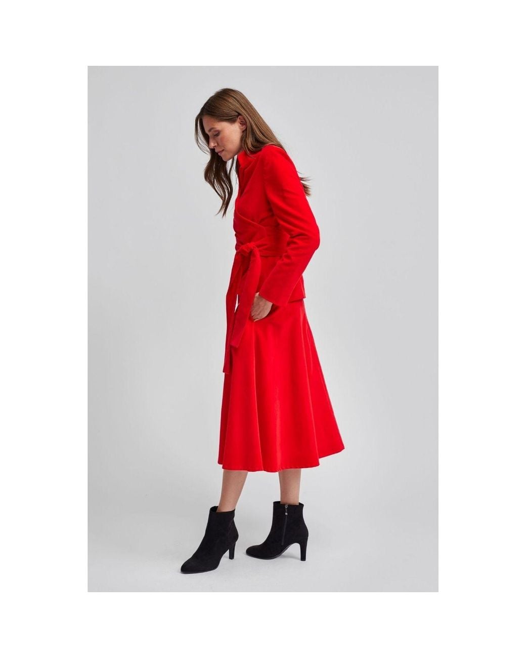 Marianna Déri Red Velvet Skirt