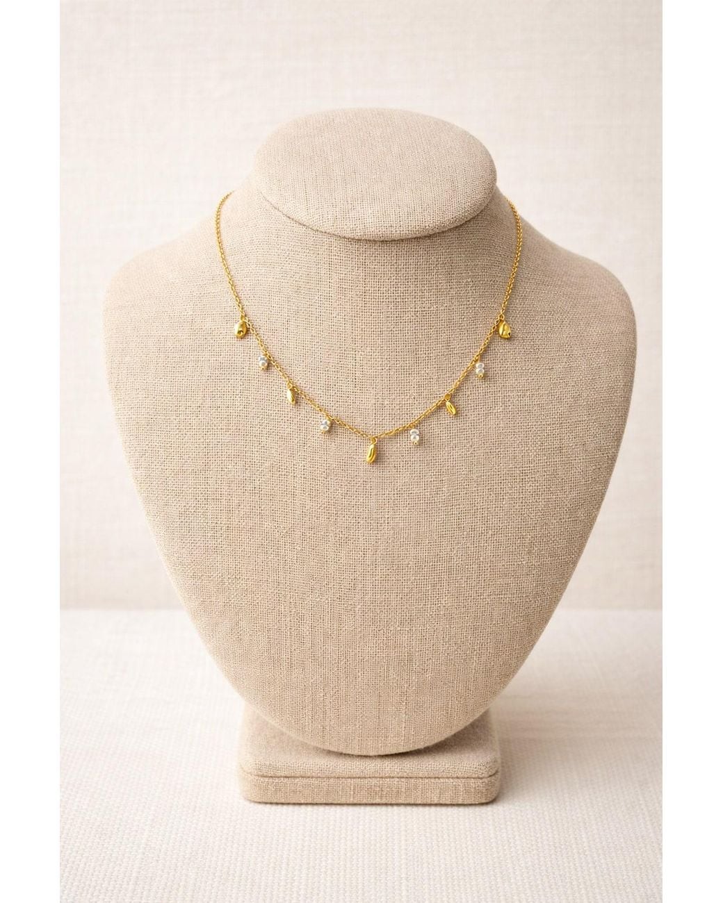 Lalinde Metallic Bare Necklace