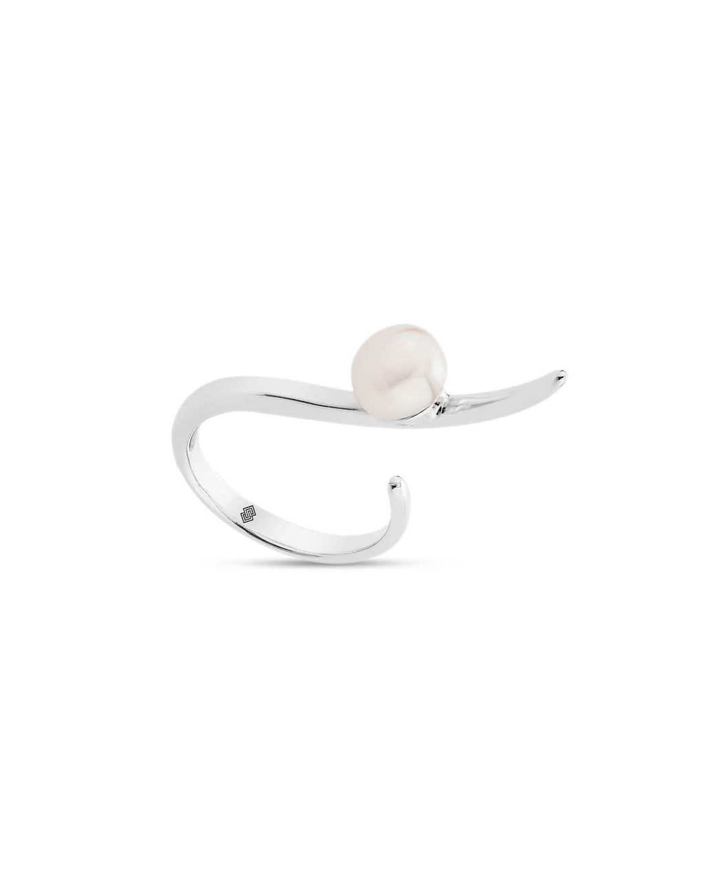 SALLY SKOUFIS White Moon Shadow Ring With Natural Pearl