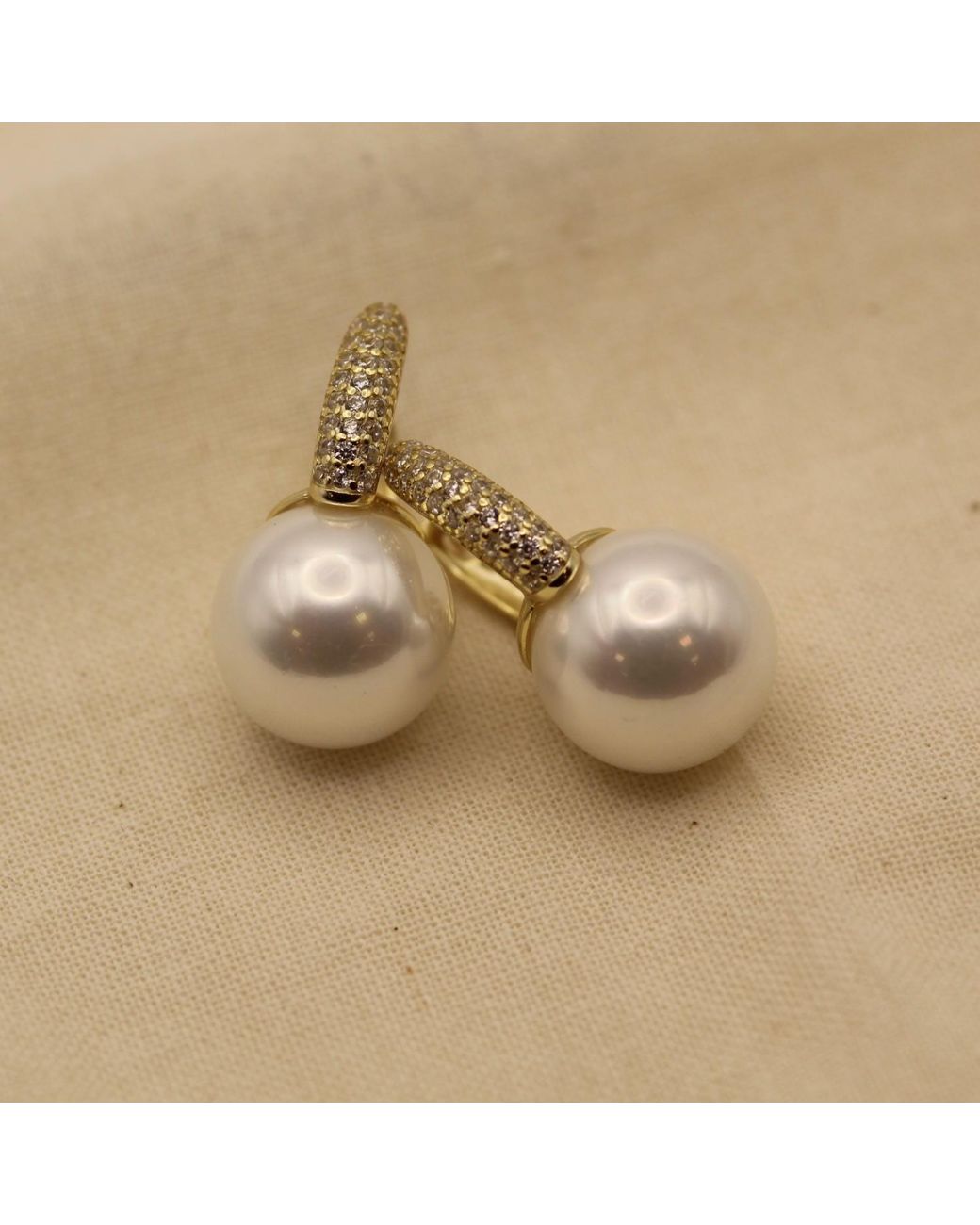 VicStoneNYC Fine Jewelry Metallic Pearl Hoop Earrings
