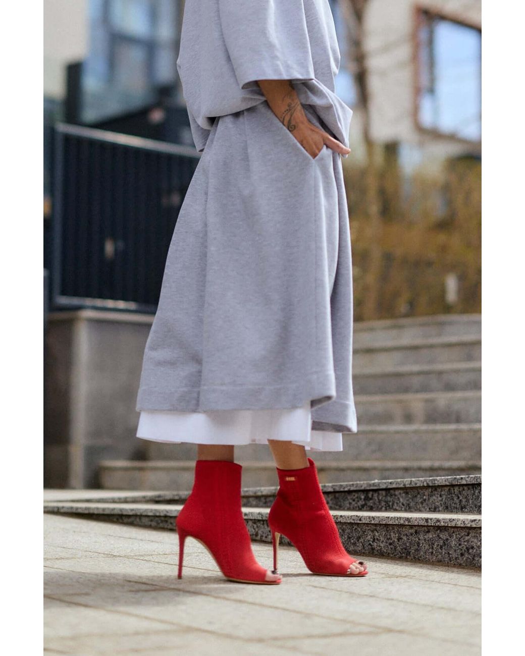 Clothes by Locker Room Gray Pleated Midi Skirt