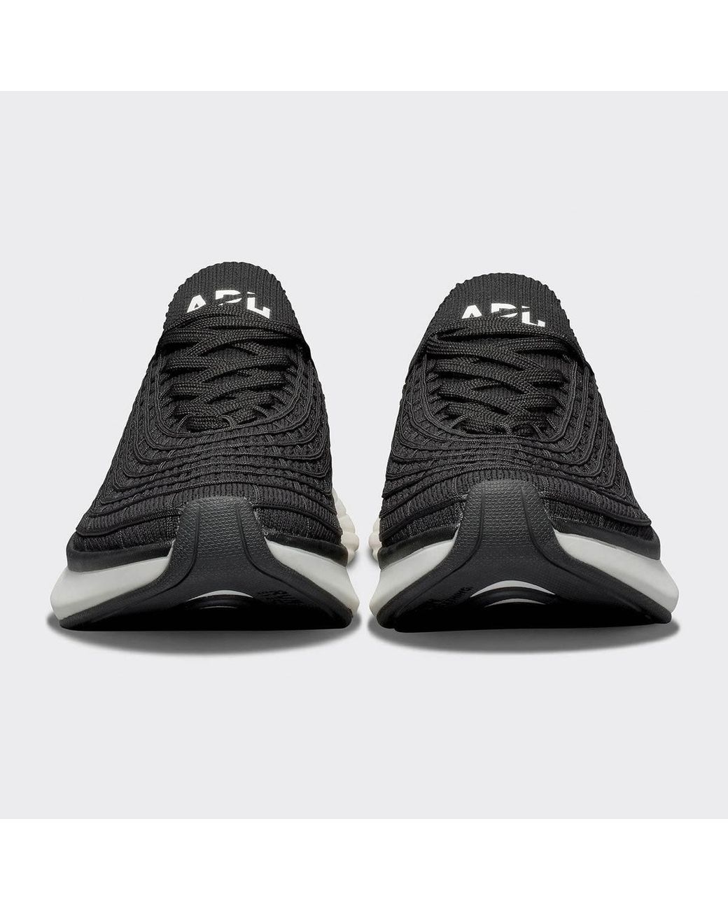 Athletic Propulsion Labs Black Techloom Zipline