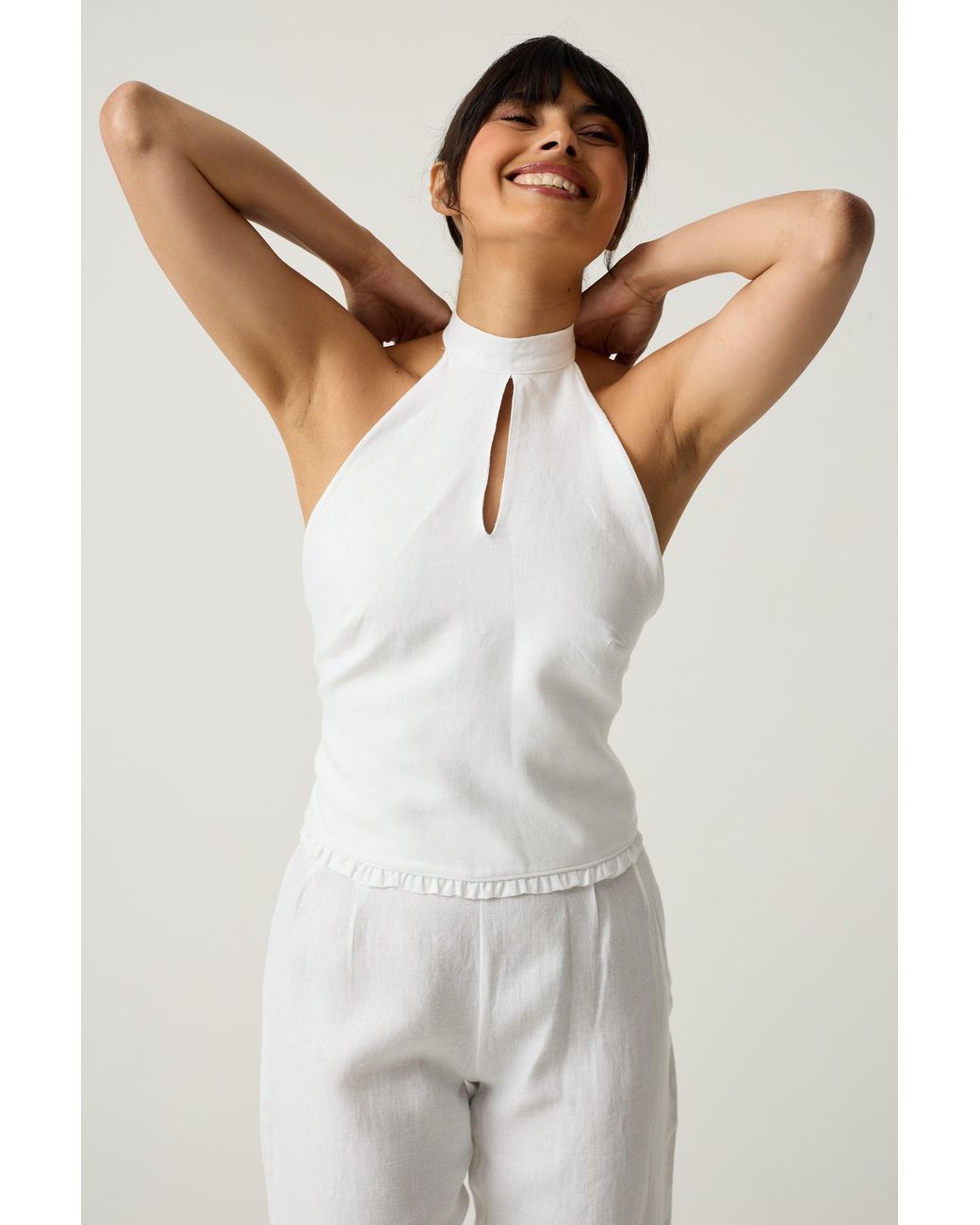 Imaura White Btw Linen Halter Top