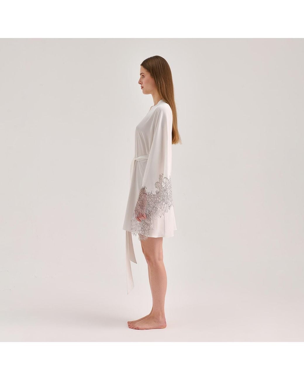 Avenue 8 White Lace Mini Silk Robe
