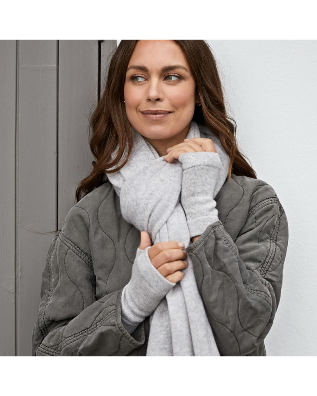 Cove Gray Cashmere Chunky Wrist Warmers