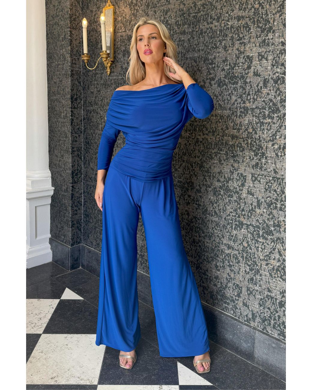 Atom Label Blue Carbon Jumpsuit With Sleeve
