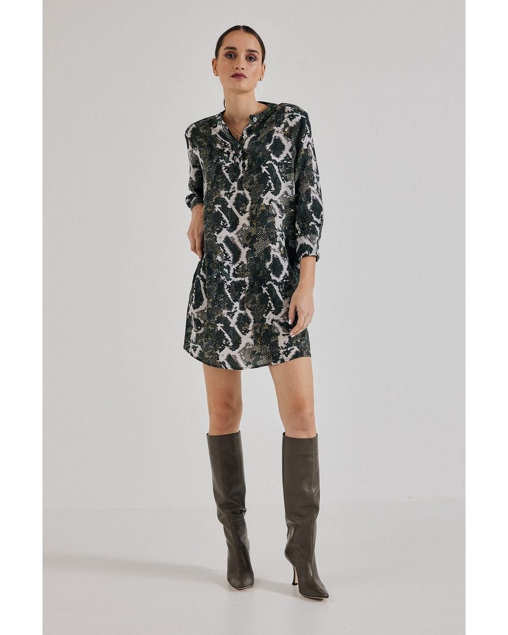 Lindsay Nicholas New York Green Silk Shirt Dress