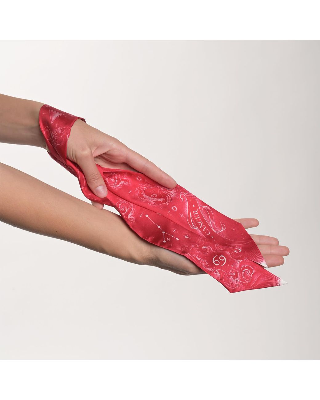 Silk&Soul Red Cancer Zodiac Twilly