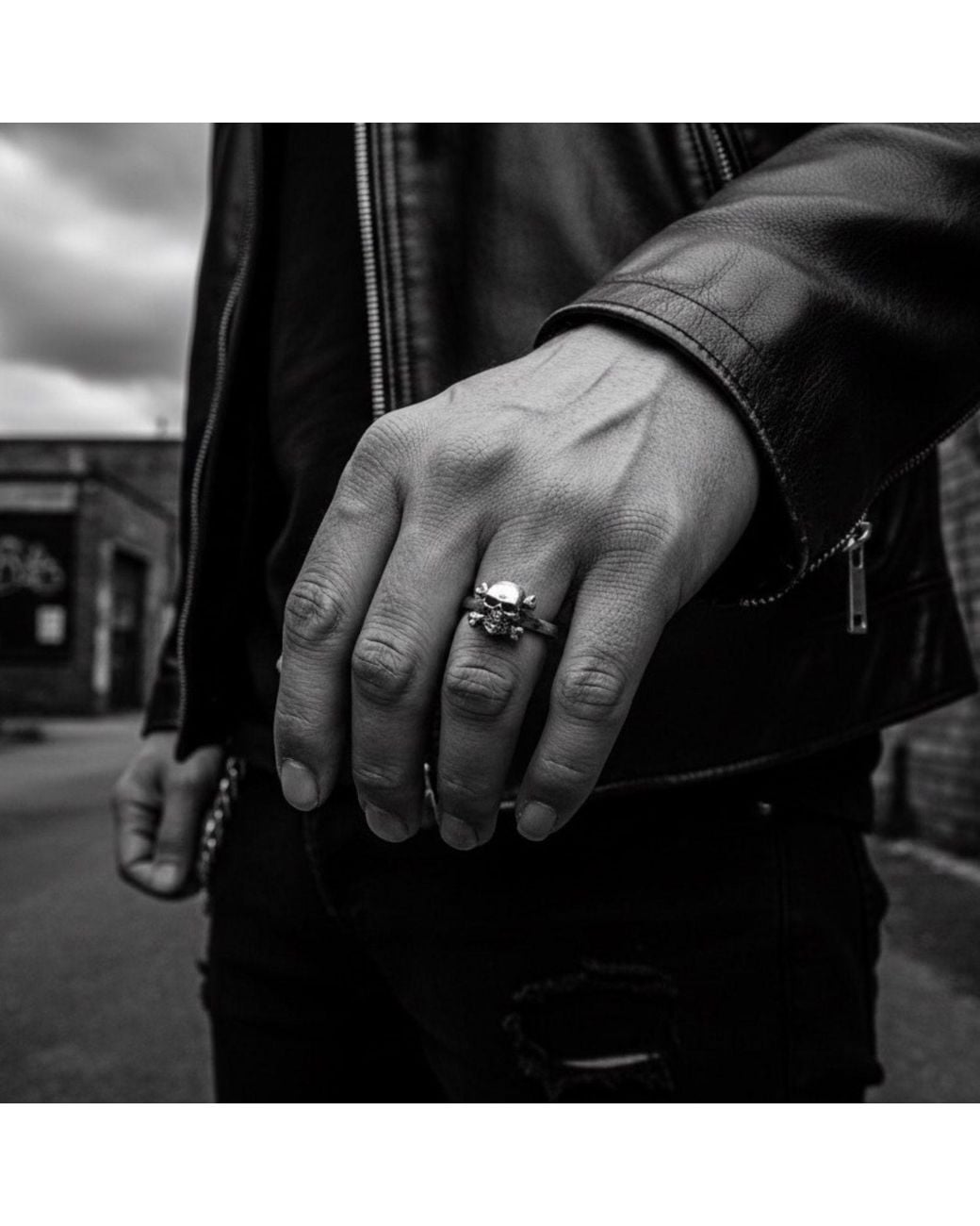 Tg-Jewellery by Tamara Gervasio Green Skull Band Ring – Handcrafted Sterling, Recycled for men