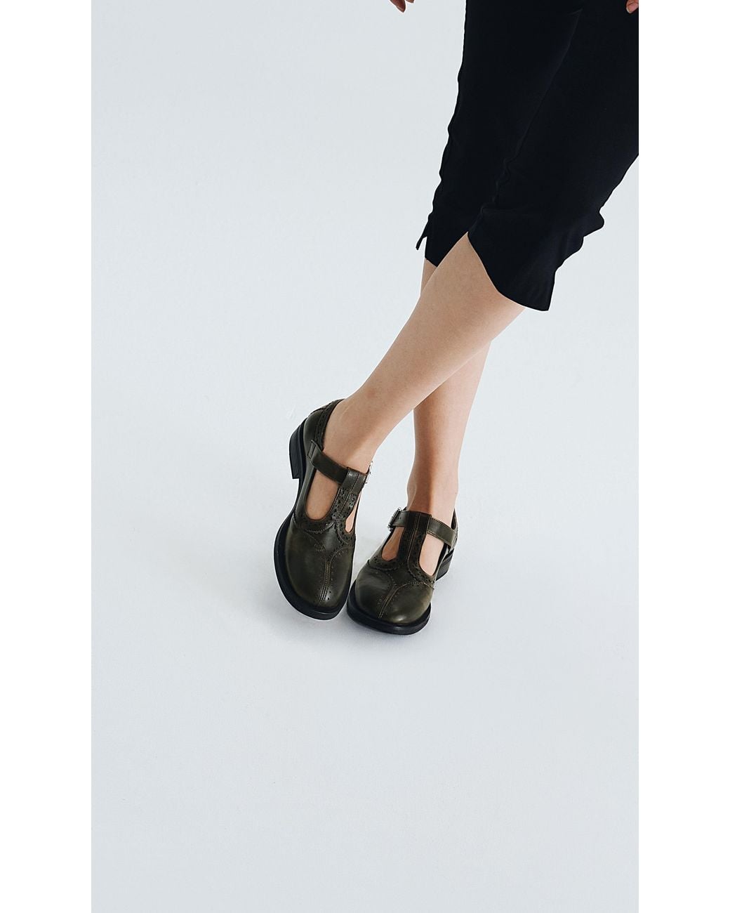 PREVU Black Rosa