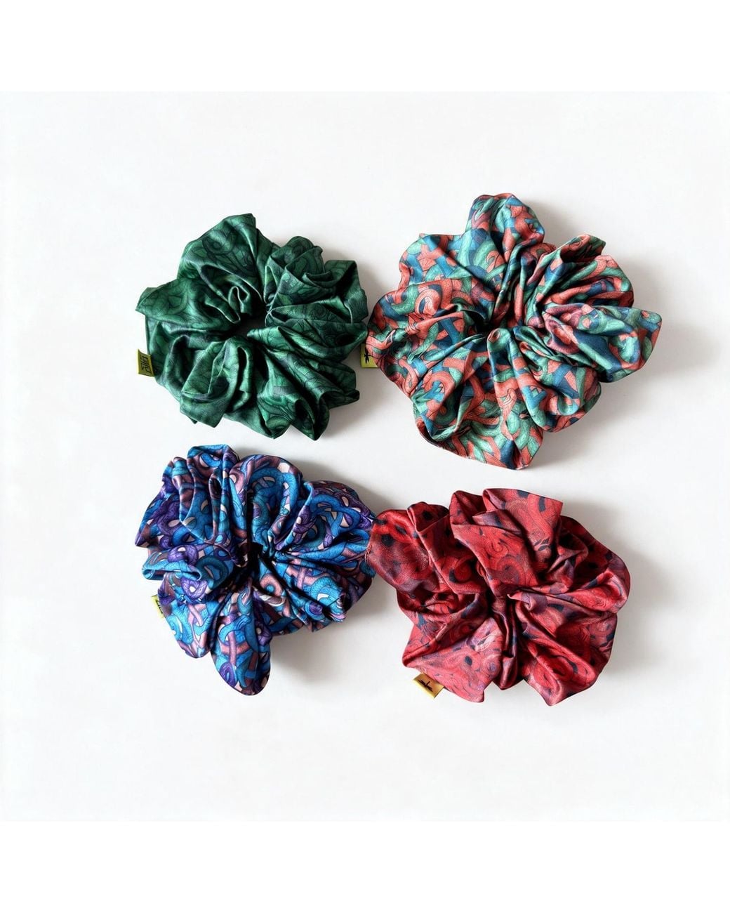 Janara Jones Green Snakes Print Hair Oversized Scrunchies Set