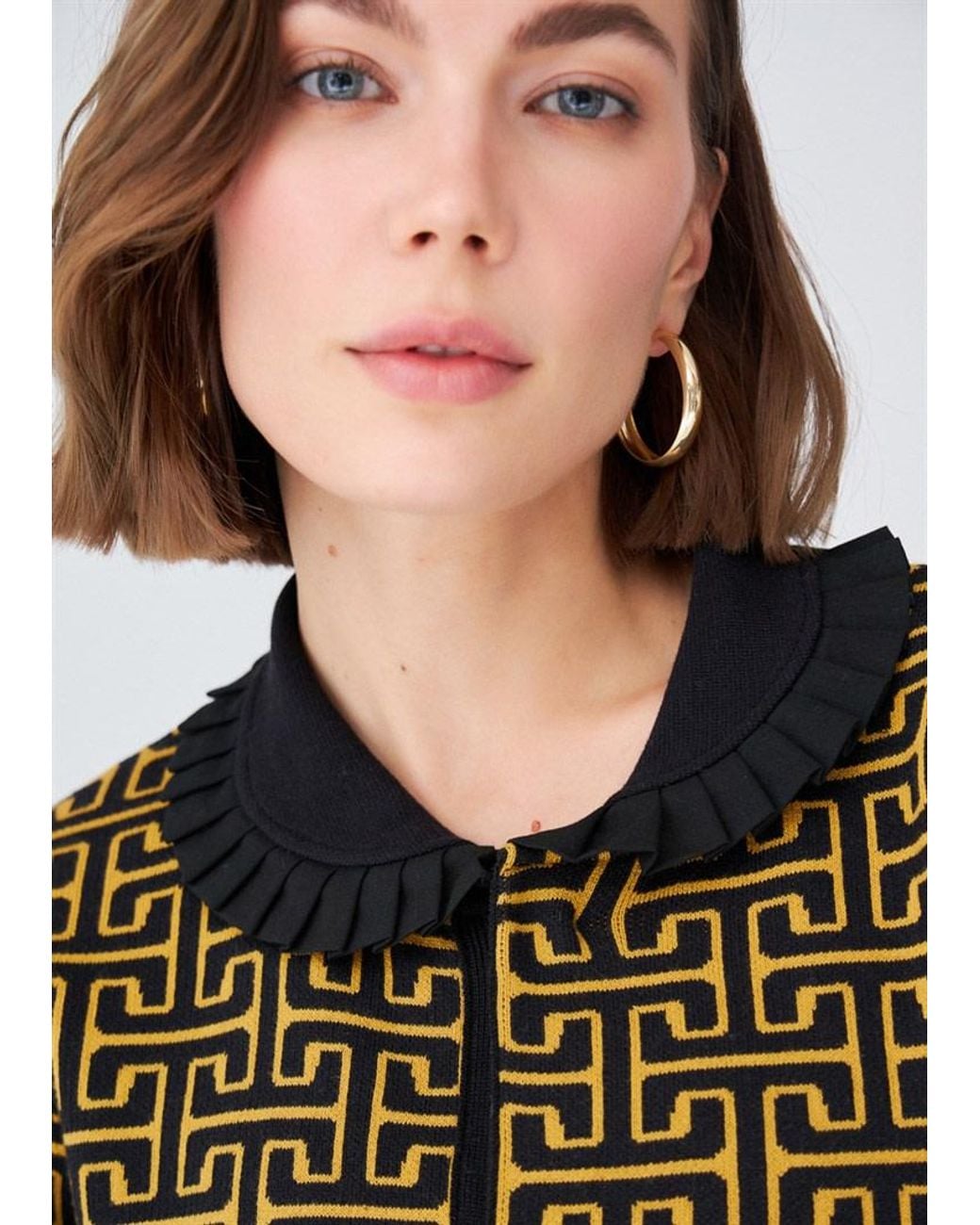 Peraluna Brown 3/4 Sleeve Geometric Jacquard Patterned Knitwear Jacket