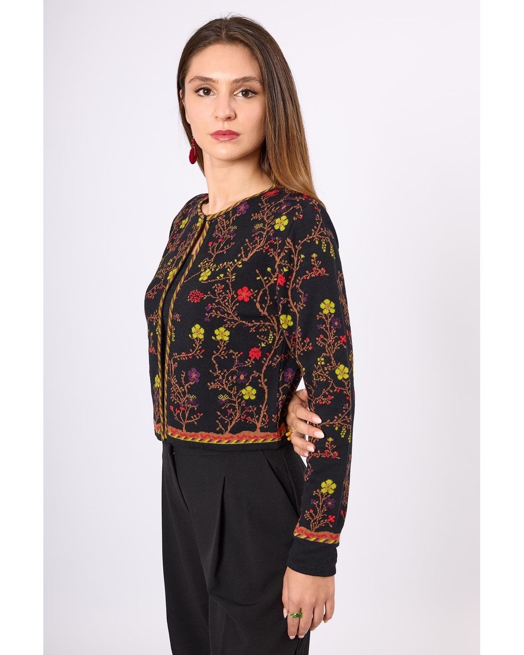 Peraluna Black Nostalgia Knit Crop Cardigan