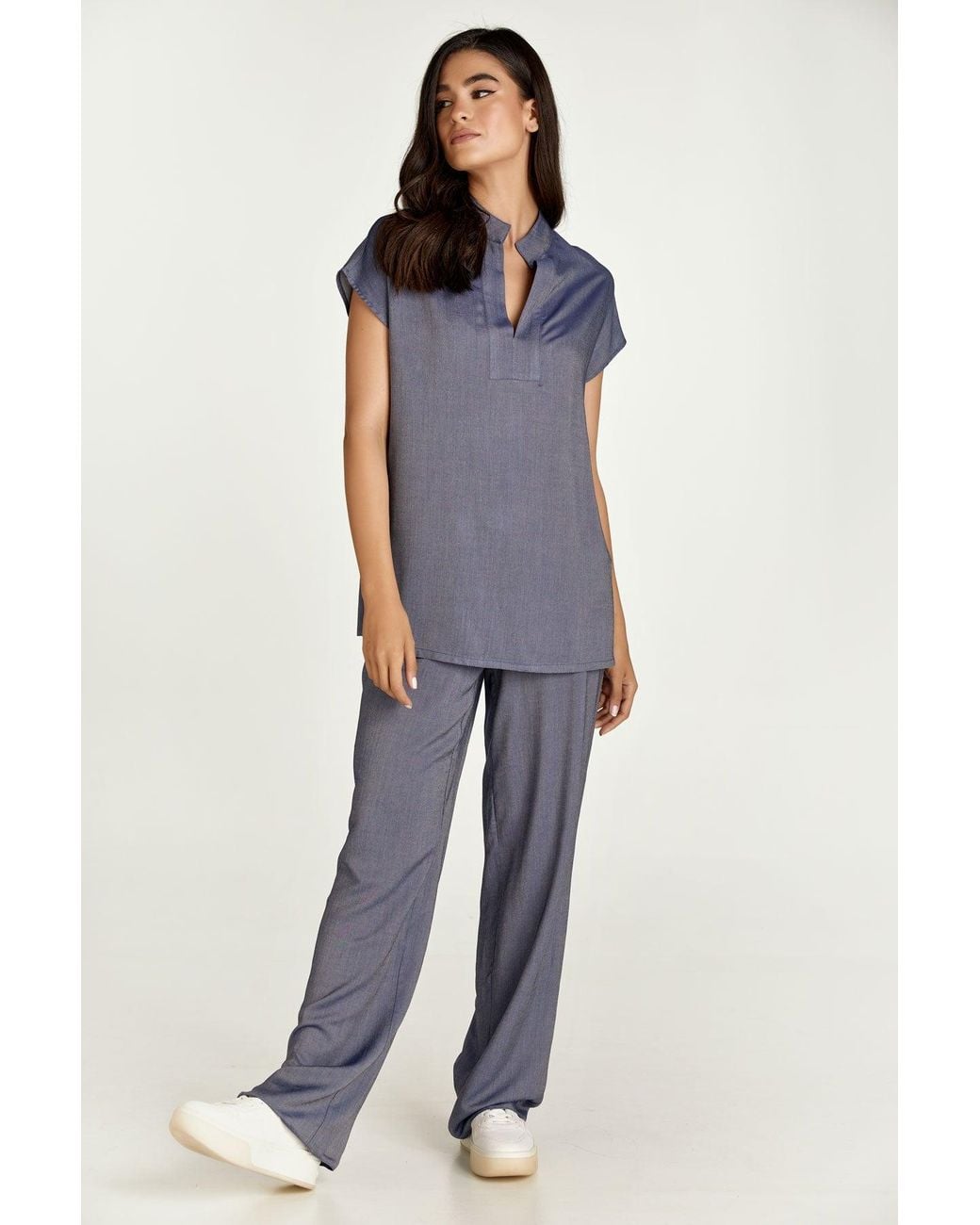 Conquista Blue Denim Style Sleeveless Top
