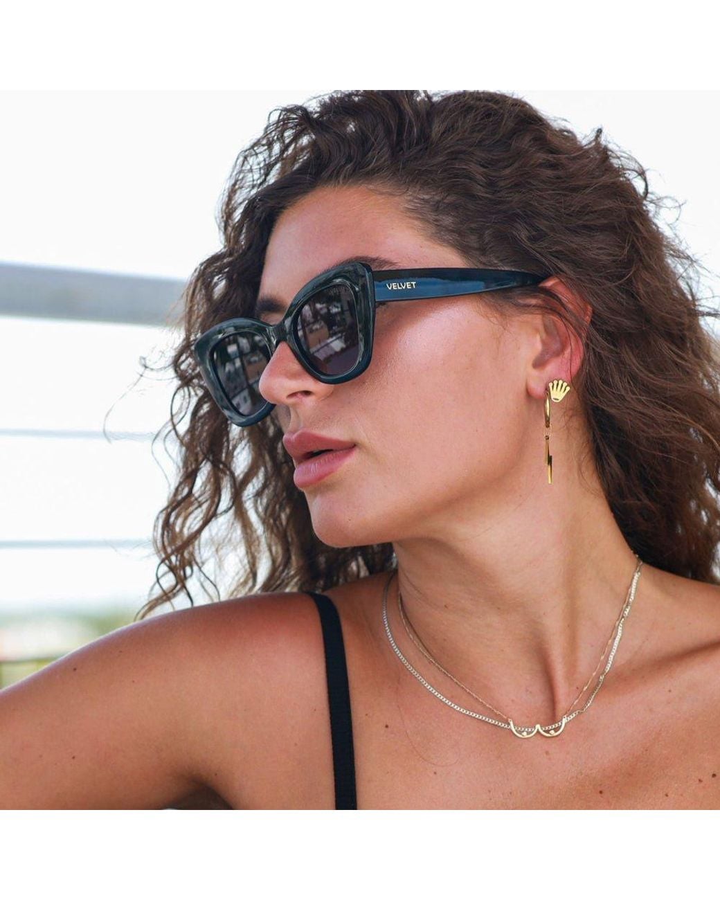 Velvet Eyewear Black Cat Eye Sunglass Style