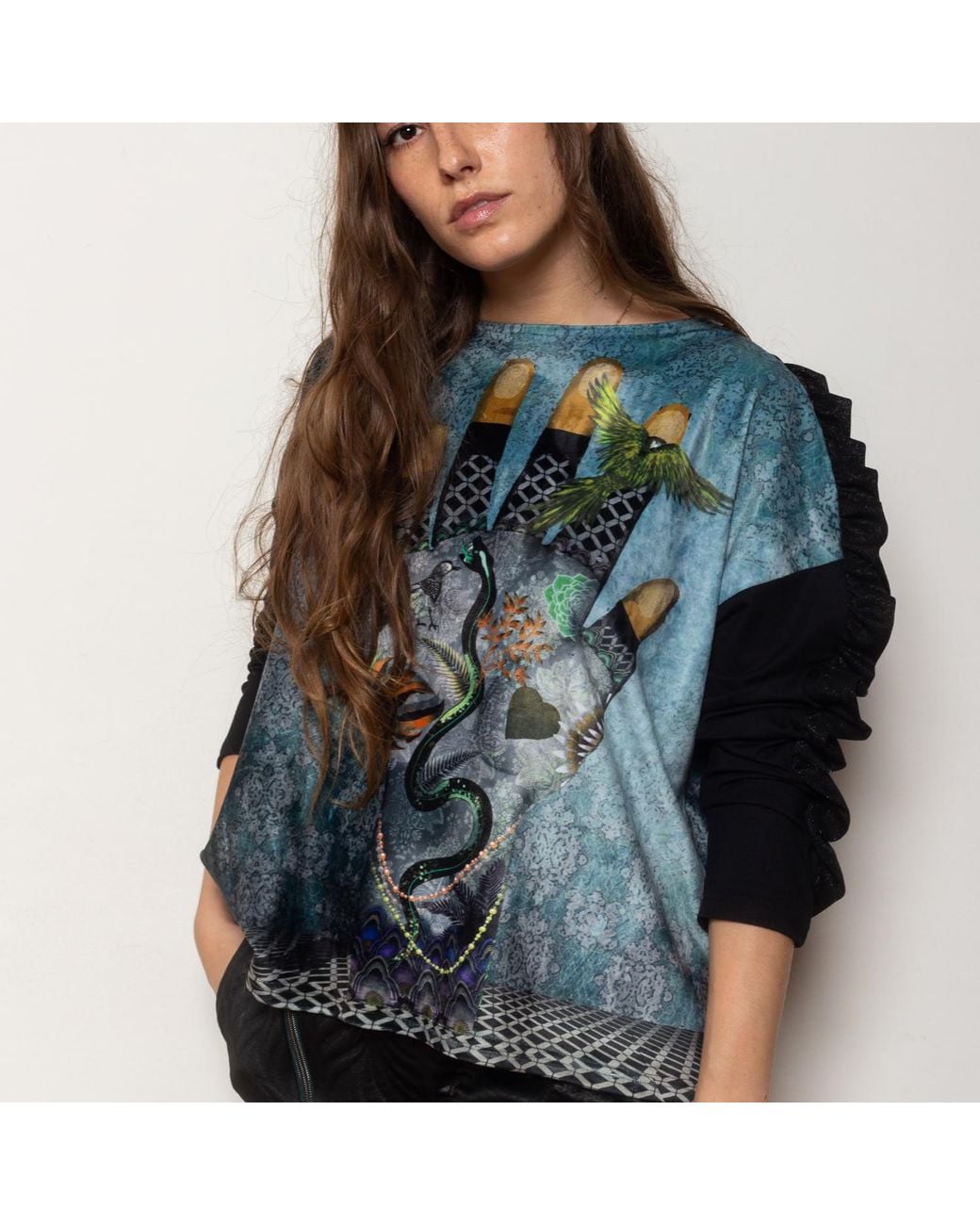 ARTISTA Blue Fortune Velvet Top