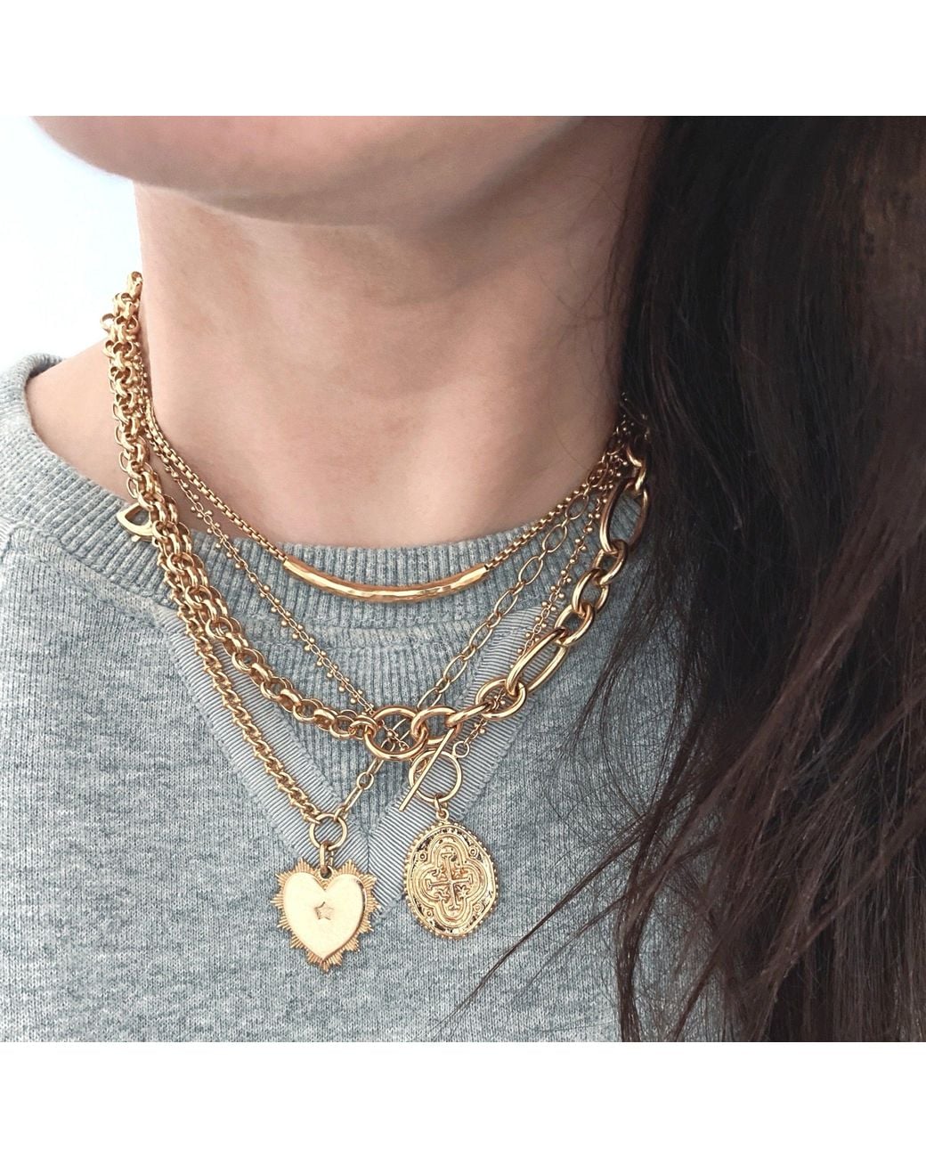 IN CAUDA VENENUM Metallic Léto Necklace