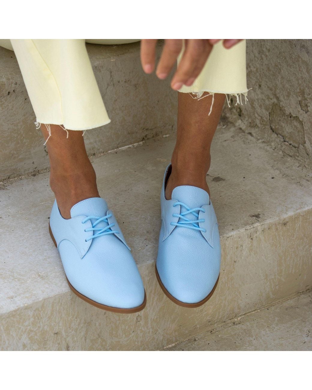 Womads Blue Cloud Oxfords