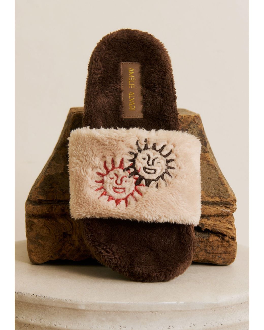 Amélie Alvari Brown Sun Embroidered Slide