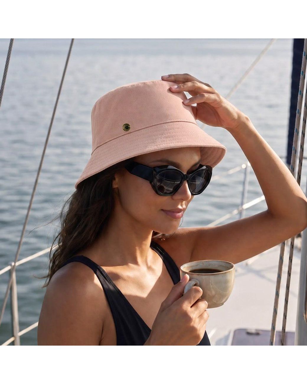 Velvet Eyewear Blue Alice