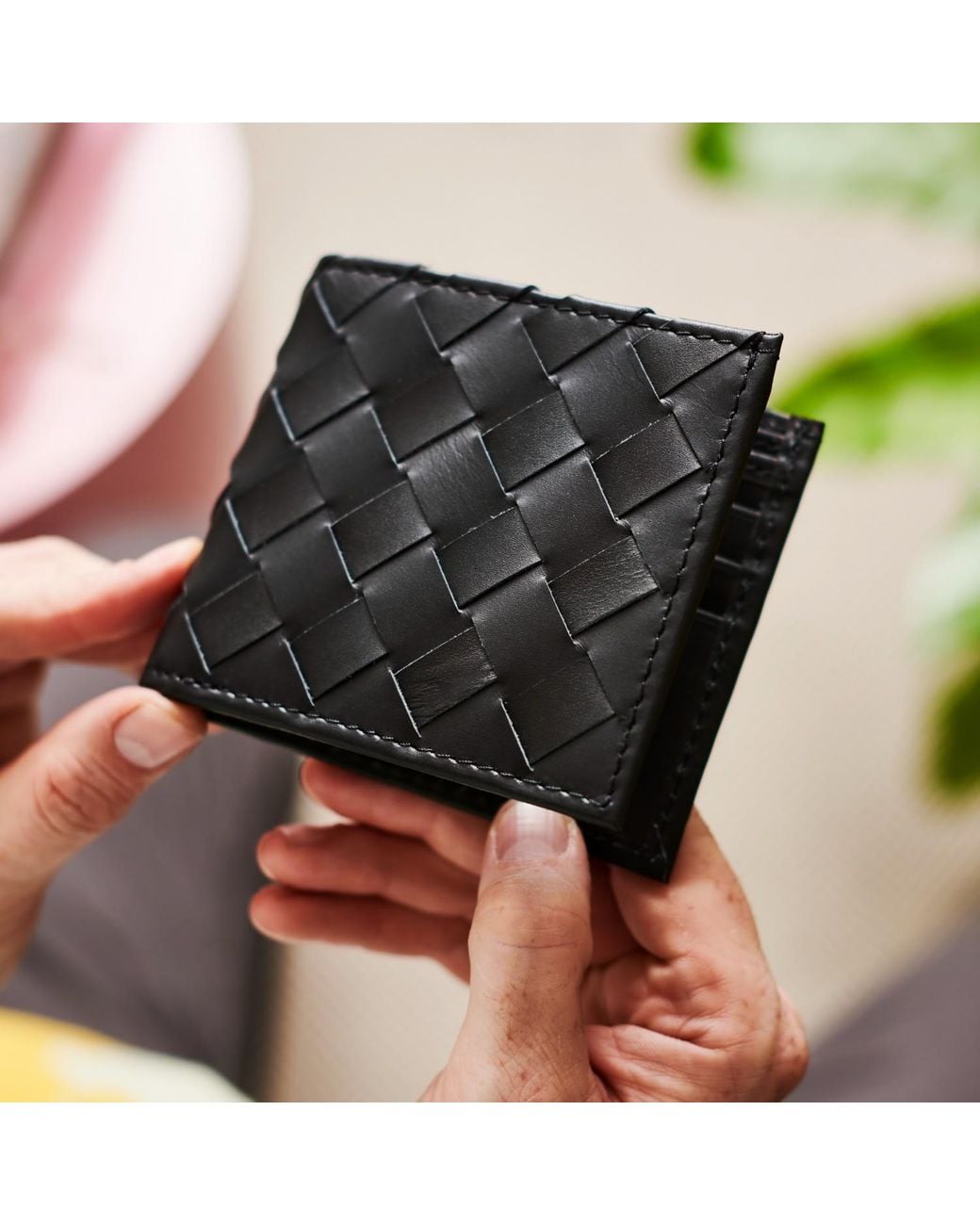 VIDA VIDA Black Plaited Leather Card Wallet for men