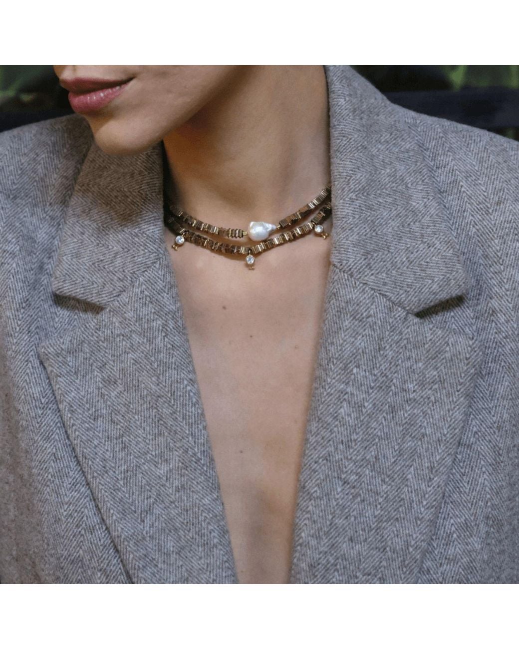 LINYA JEWELLERY Metallic Yarn Baroque Pearl Hematite Stone Necklace