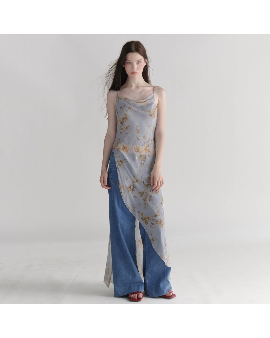 Belsize25 Gray Dahlia Series – Celeste Floral Mulberry Silk Asymmetric Cowl-Neck Long Camisole