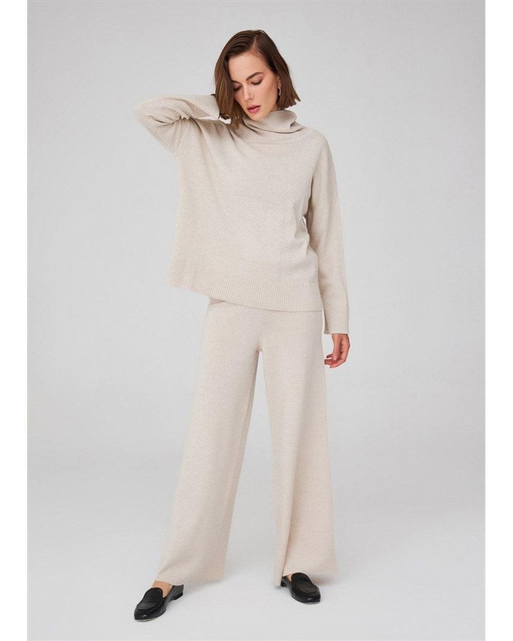 Peraluna White Wide Roll Neck Knitwear Pullover