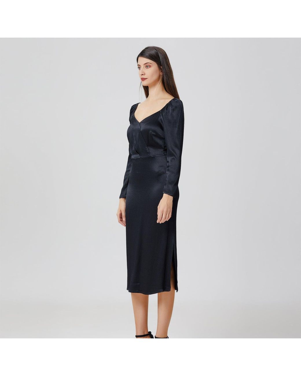 Smart and Joy Black Heart Cleavage Satin Dress
