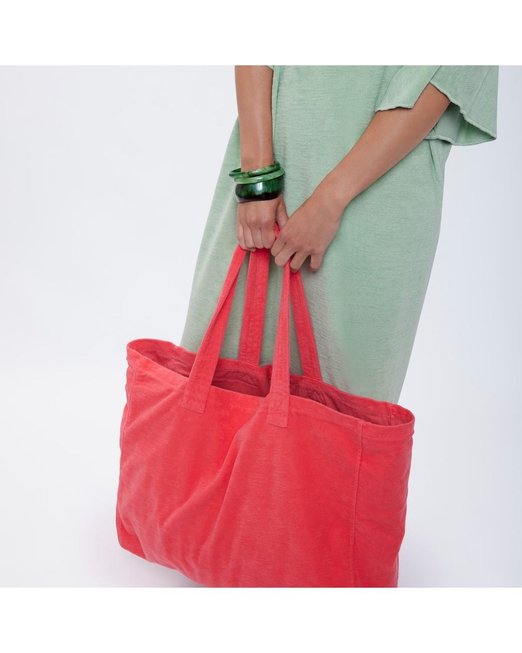 Speezys Green Kaftan Smoke