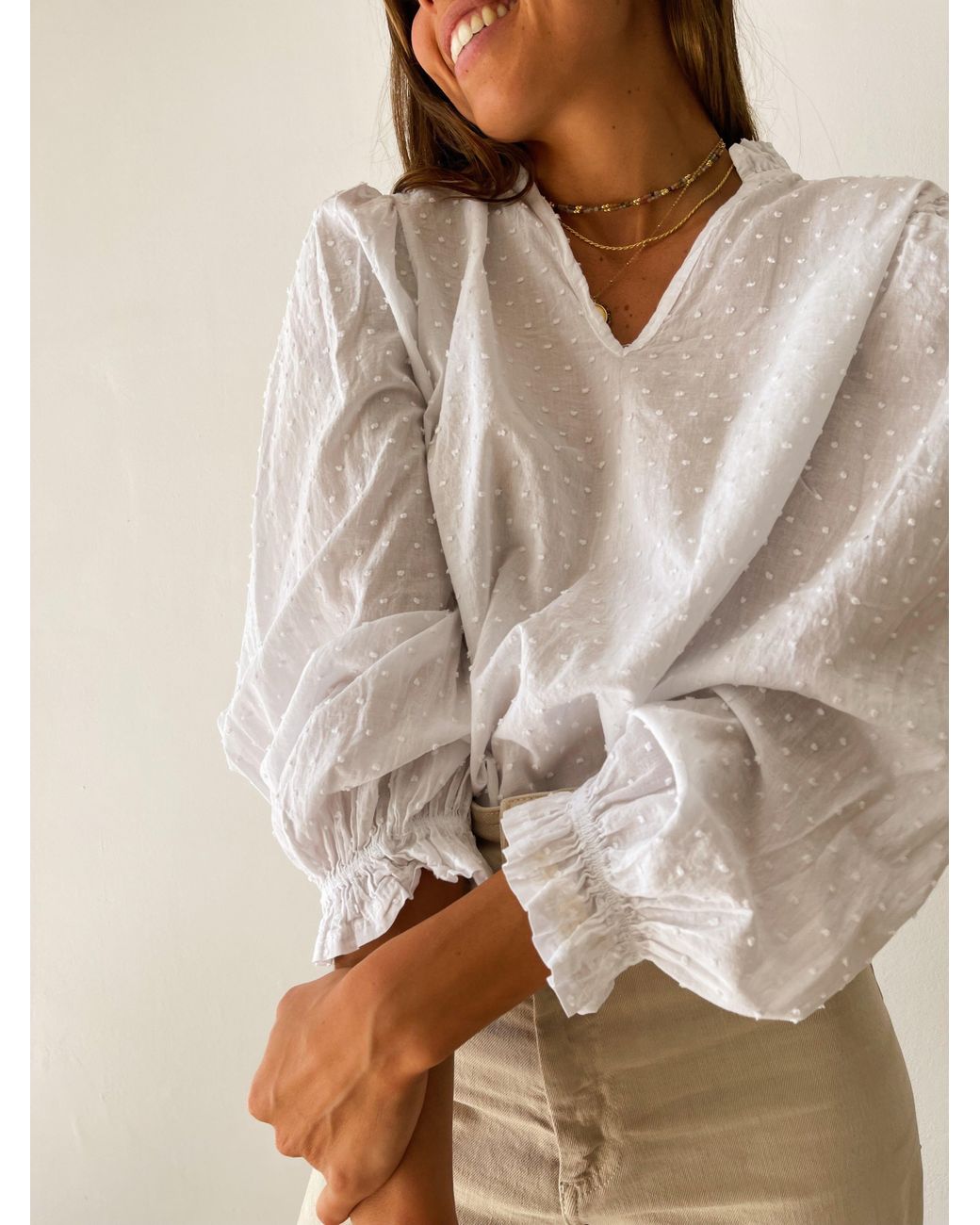 Mind Traveler White Isabella Blouse