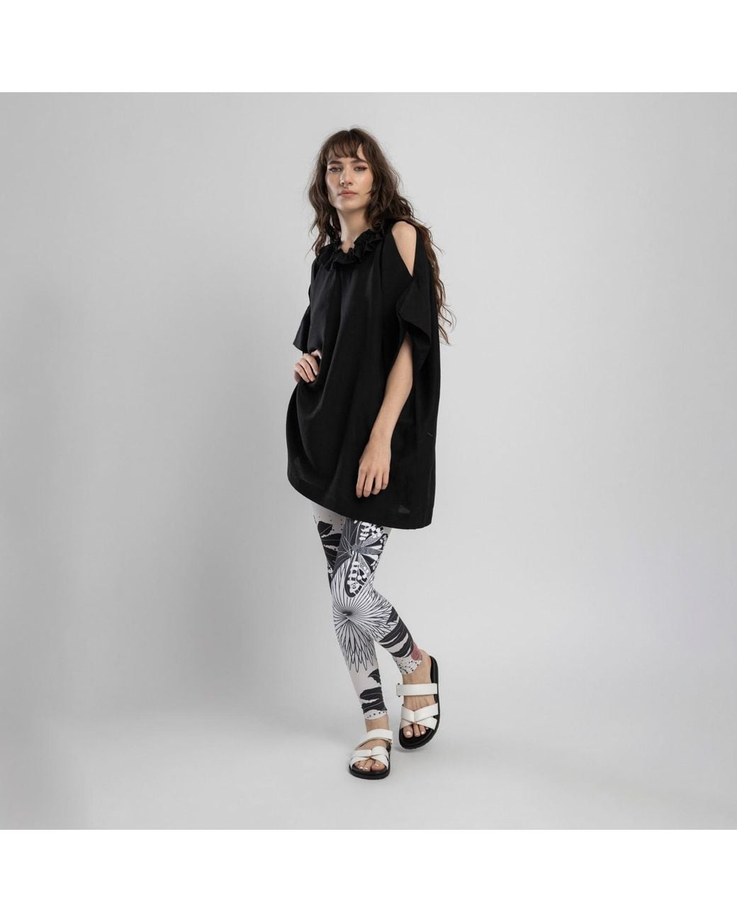 ARTISTA Gray Neutrals Epic Leggings